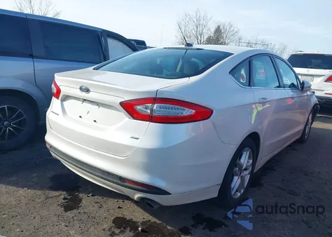 2015 Ford Fusion Se z USA, uszkodzony, nr VIN 3FA6P0H72FR221105